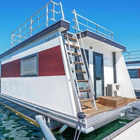 Geiseltalsee Hausboot - Floating House - Hausboot Junior Braunsbedra Bagian luar foto