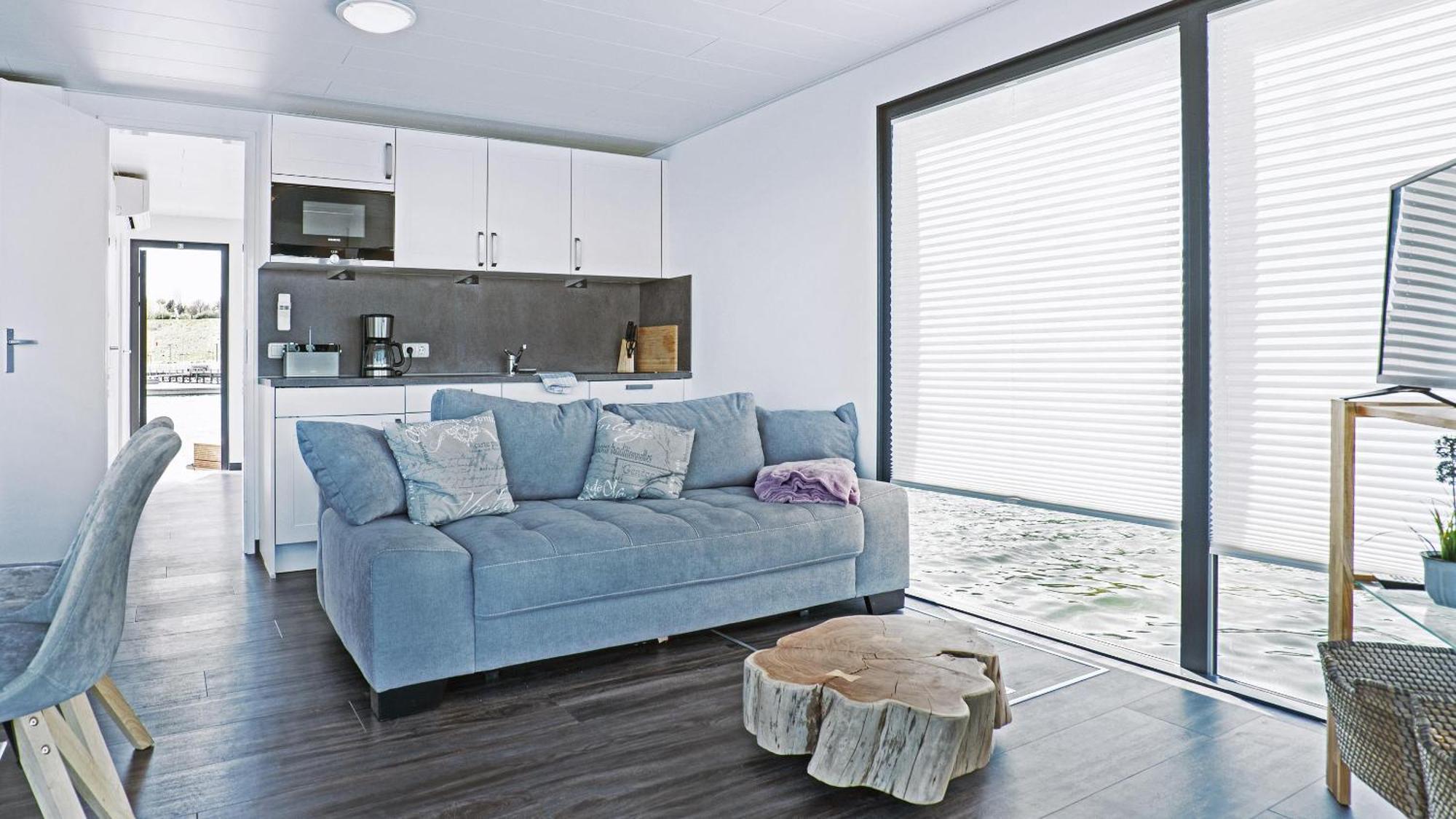Geiseltalsee Hausboot - Floating House - Hausboot Junior Braunsbedra Bagian luar foto
